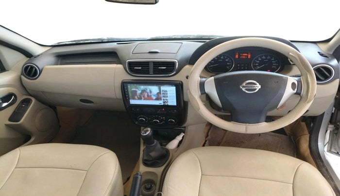 2014 Nissan Terrano XL (P), Petrol, Manual, 71,088 km, interior