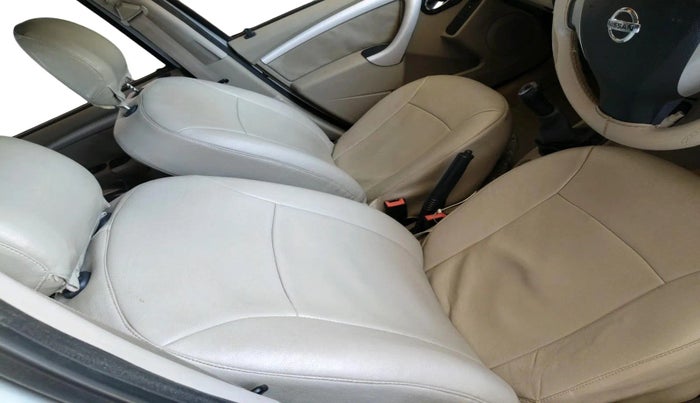 2014 Nissan Terrano XL (P), Petrol, Manual, 71,088 km, interior