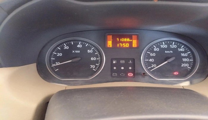 2014 Nissan Terrano XL (P), Petrol, Manual, 71,088 km, interior