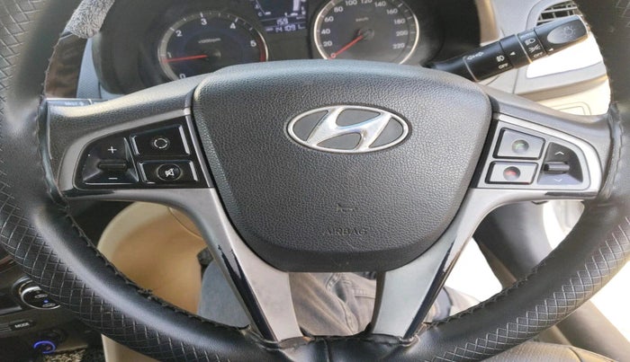 2016 Hyundai Verna 1.6 CRDI SX, Diesel, Manual, 1,41,091 km, interior