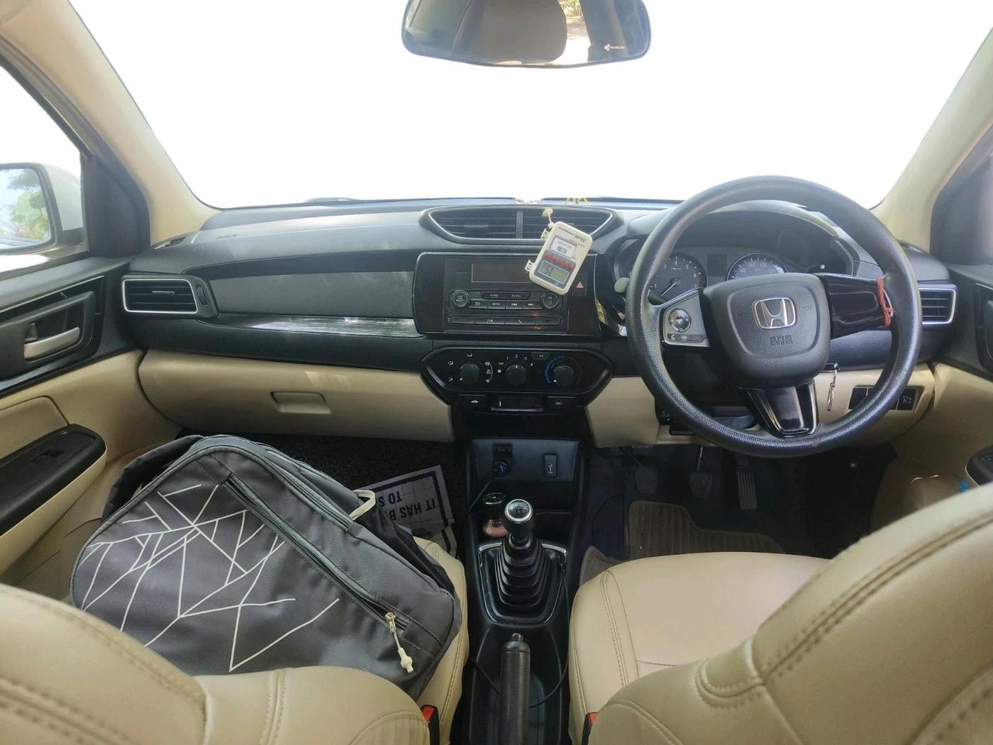 2020 Honda Amaze 1.2L I-VTEC S, Petrol, Manual, 70,206 km, interior