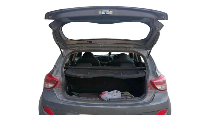 2015 Hyundai Grand i10 SPORTZ 1.2 KAPPA VTVT, Petrol, Manual, 1,24,204 km, exterior