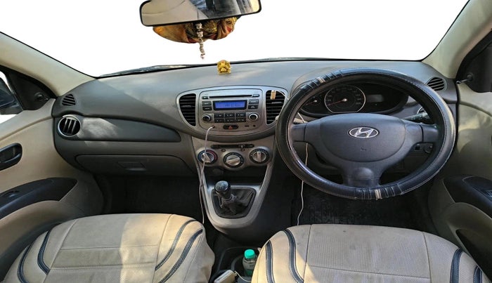 2013 Hyundai i10 ERA 1.1, Petrol, Manual, 1,28,325 km, interior
