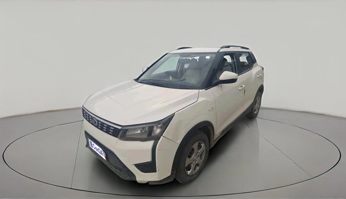 2020 Mahindra XUV300 W6 1.5 Diesel, Diesel, Manual, 84,241 km, exterior