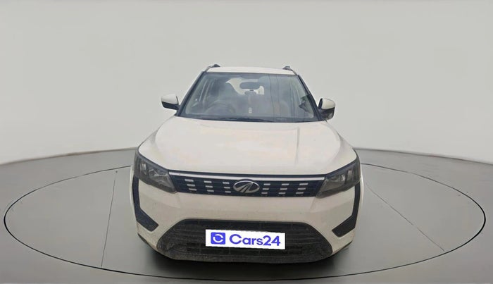 2020 Mahindra XUV300 W6 1.5 Diesel, Diesel, Manual, 84,241 km, exterior