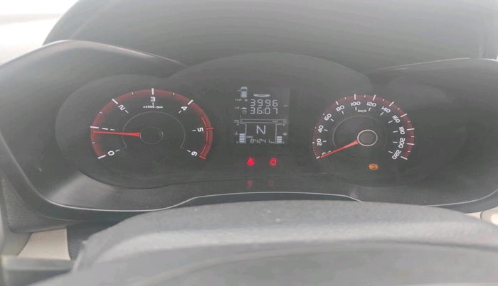 2020 Mahindra XUV300 W6 1.5 Diesel, Diesel, Manual, 84,241 km, interior