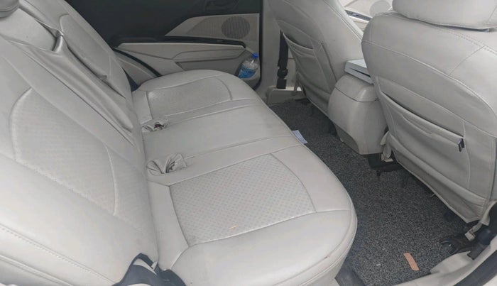 2020 Mahindra XUV300 W6 1.5 Diesel, Diesel, Manual, 84,241 km, interior