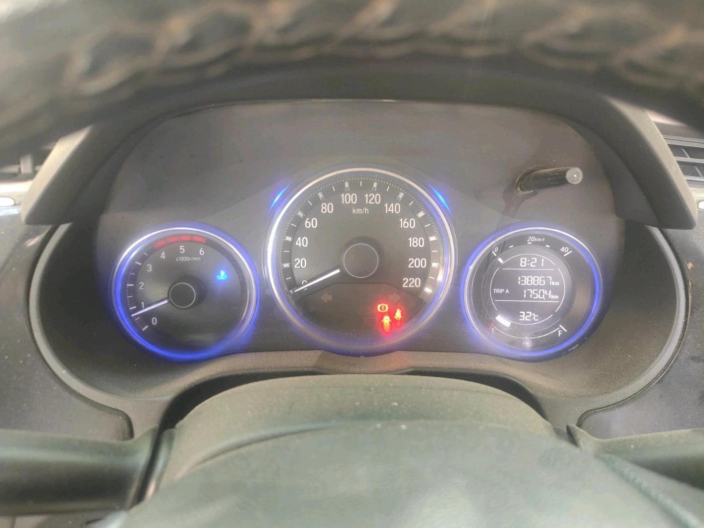 2014 Honda City 1.5L I-DTEC SV, Diesel, Manual, 1,38,867 km, interior