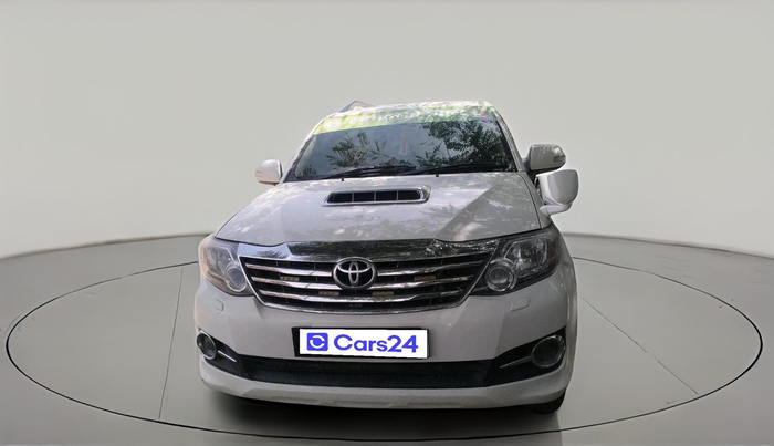 2014 Toyota Fortuner 3.0 4X4 MT, Diesel, Manual, 1,86,485 km, exterior