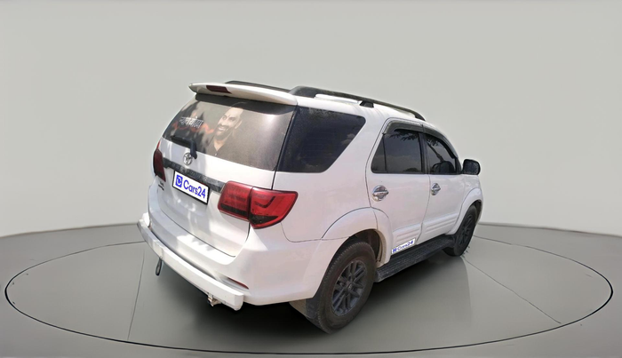 2014 Toyota Fortuner 3.0 4X4 MT, Diesel, Manual, 1,86,485 km, exterior