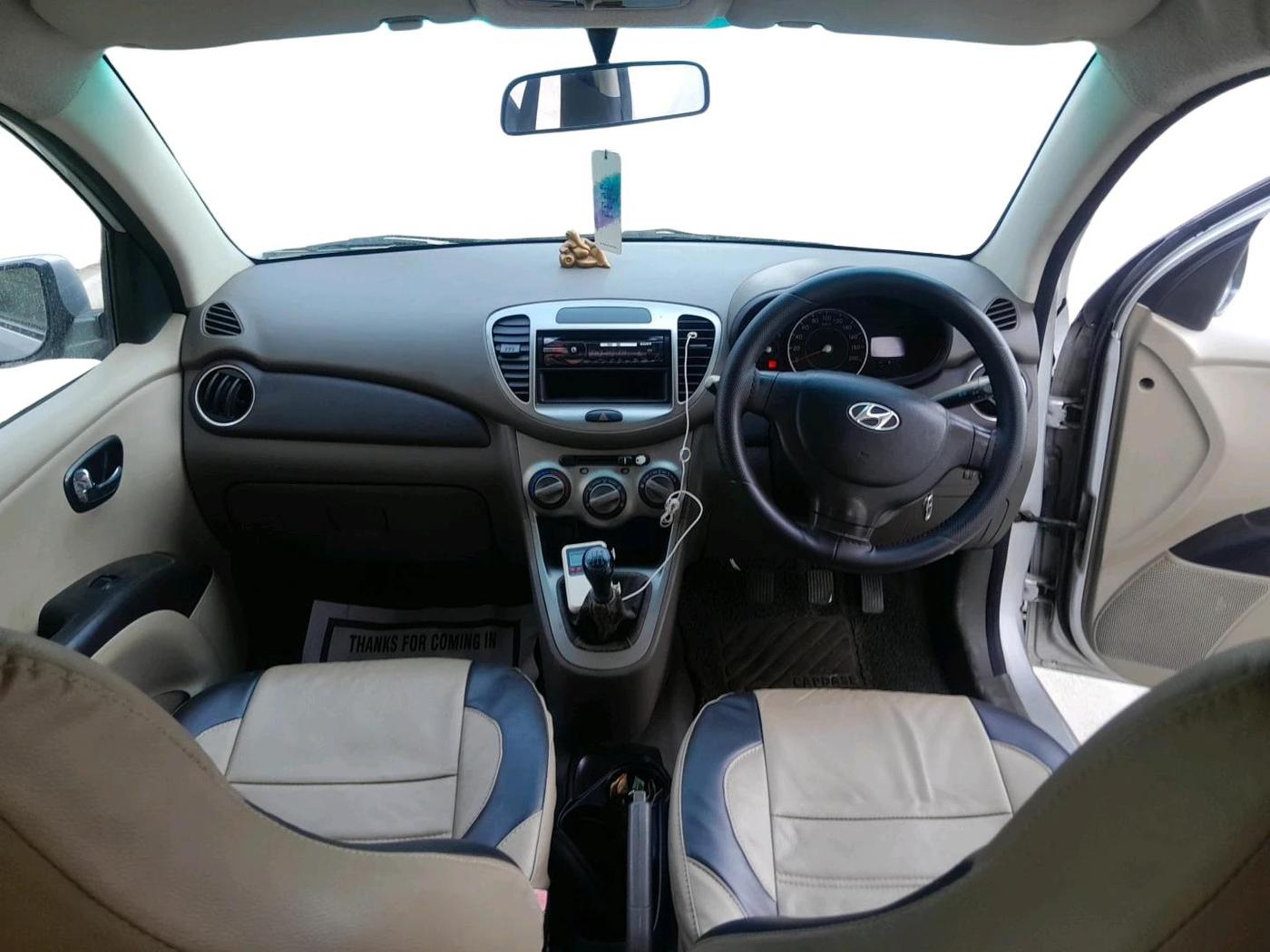 2011 Hyundai i10 MAGNA 1.2, Petrol, Manual, 74,539 km, interior
