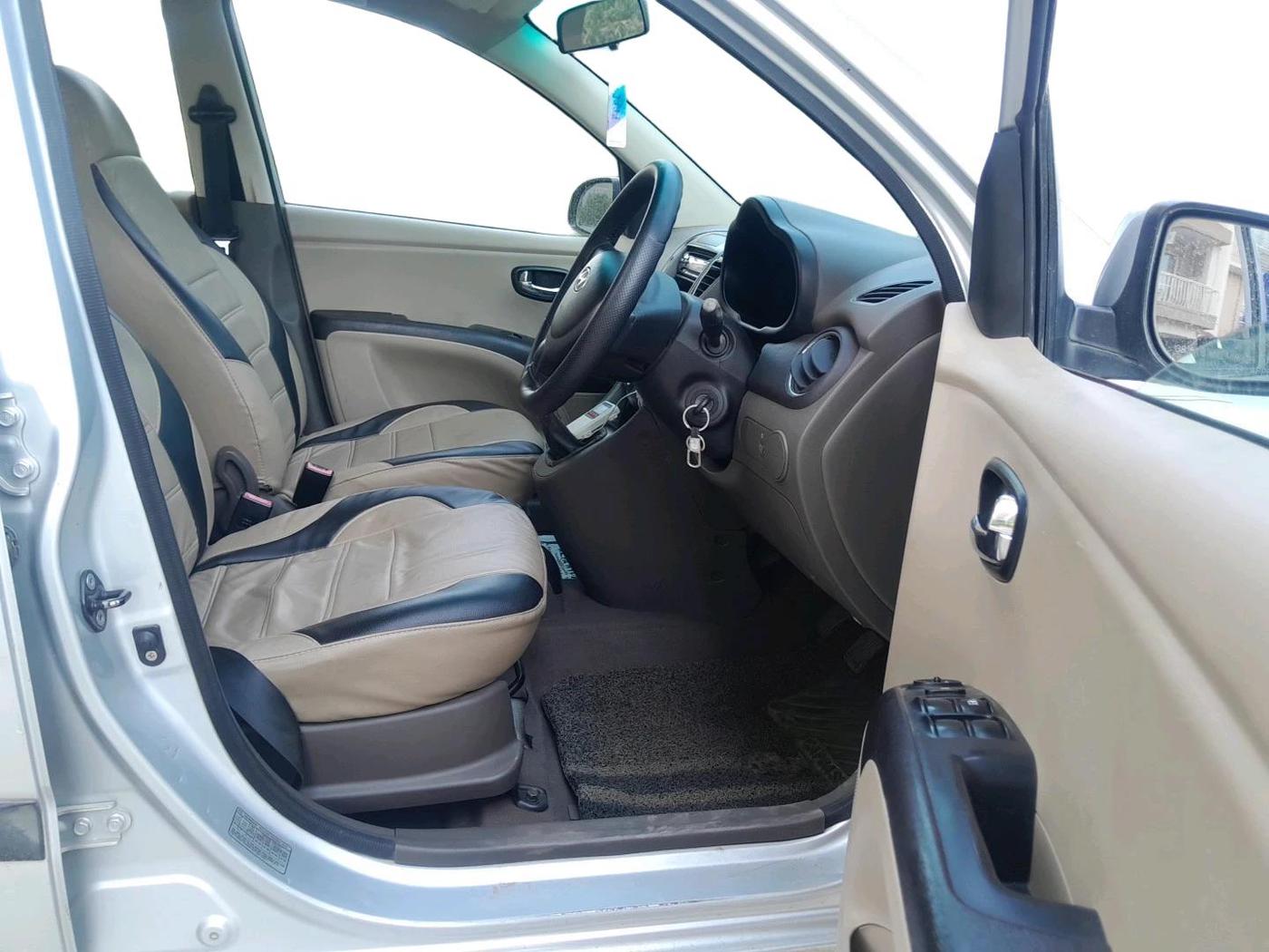 2011 Hyundai i10 MAGNA 1.2, Petrol, Manual, 74,539 km, interior