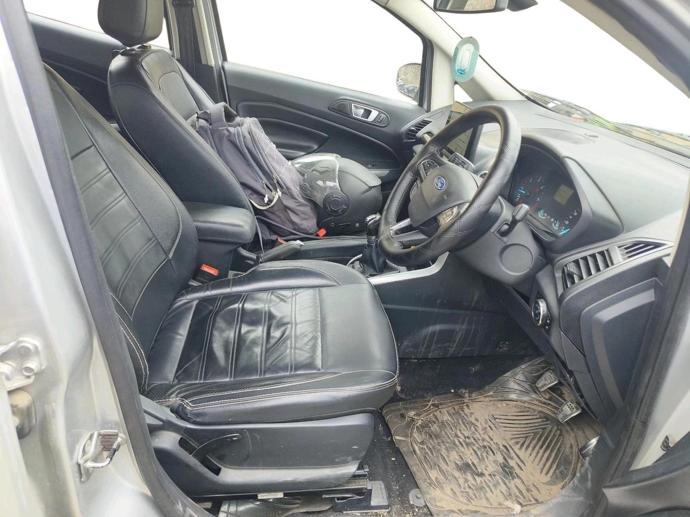 2018 Ford Ecosport TITANIUM + 1.5L DIESEL, Diesel, Manual, 76,906 km, interior