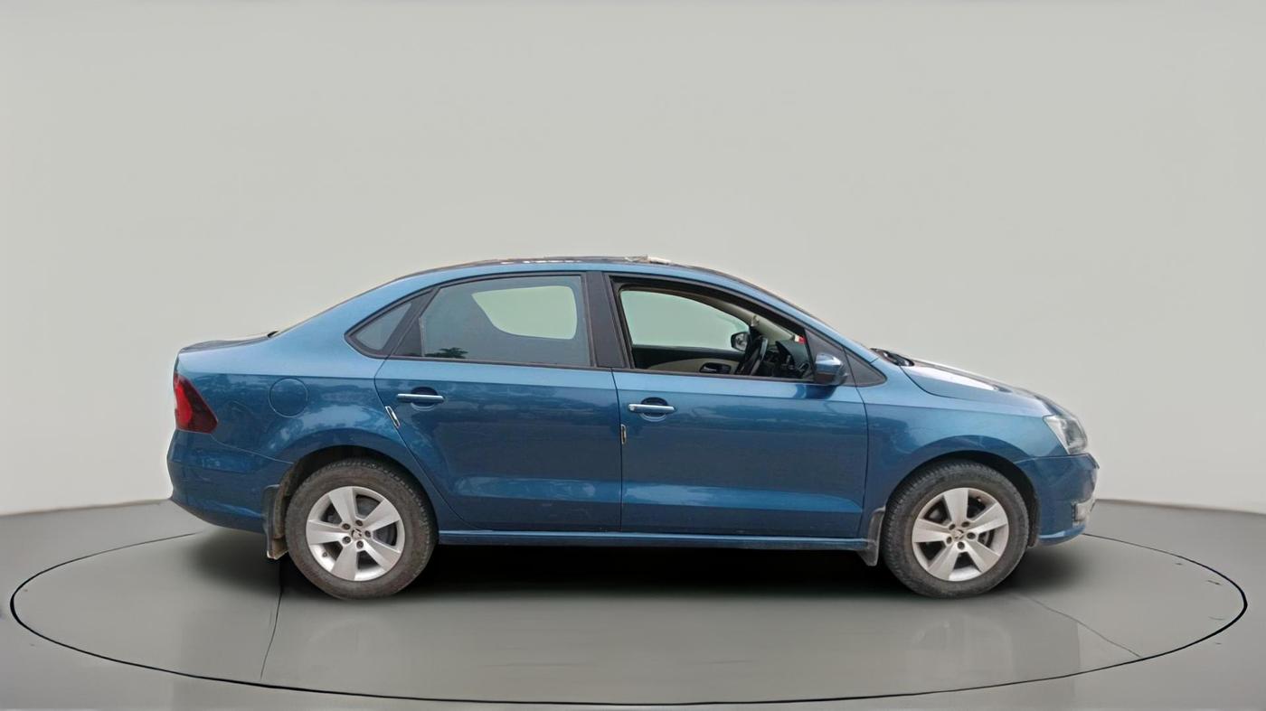 2017 Skoda Rapid Elegance 1.6 MPI AT, Petrol, Automatic, 1,27,219 km, exterior