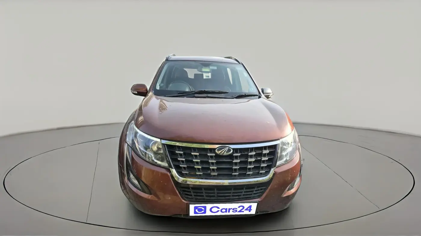 2019 Mahindra XUV500 W7 AT, Diesel, Automatic, 1,18,422 km, exterior