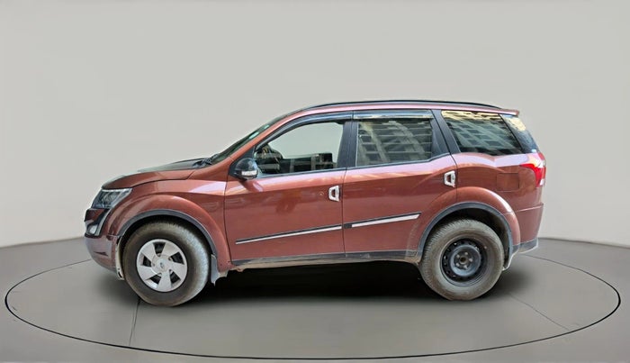 2019 Mahindra XUV500 W7 AT, Diesel, Automatic, 1,18,422 km, exterior