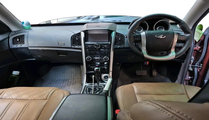 2019 Mahindra XUV500 W7 AT, Diesel, Automatic, 1,18,422 km, interior
