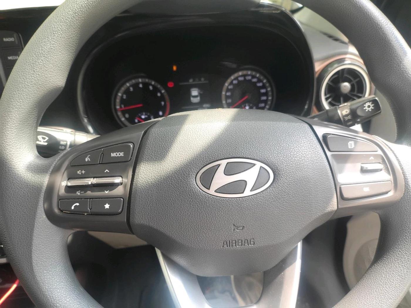 2023 Hyundai AURA SX 1.2 CNG, CNG, Manual, 49,168 km, interior