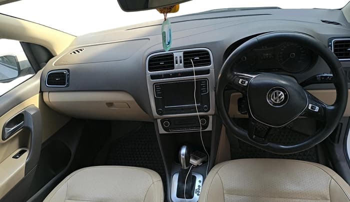 2018 Volkswagen Vento HIGHLINE PLUS 1.5 AT 16 ALLOY, Diesel, Automatic, 2,02,843 km, interior