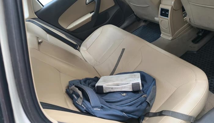 2018 Volkswagen Vento HIGHLINE PLUS 1.5 AT 16 ALLOY, Diesel, Automatic, 2,02,843 km, interior