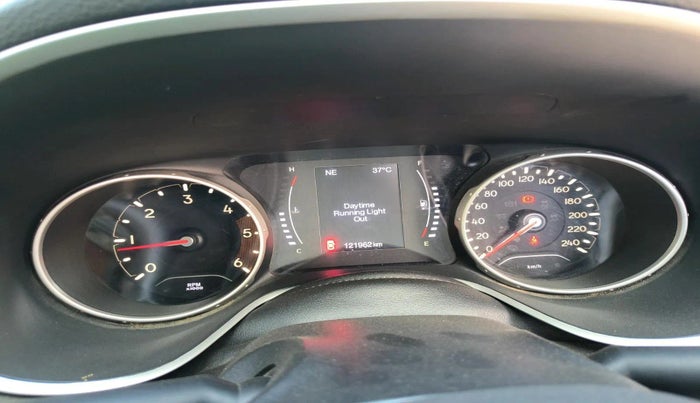 2017 Jeep Compass LIMITED 2.0 DIESEL, Diesel, Manual, 1,21,962 km, interior