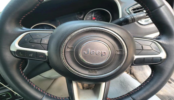 2017 Jeep Compass LIMITED 2.0 DIESEL, Diesel, Manual, 1,21,962 km, interior