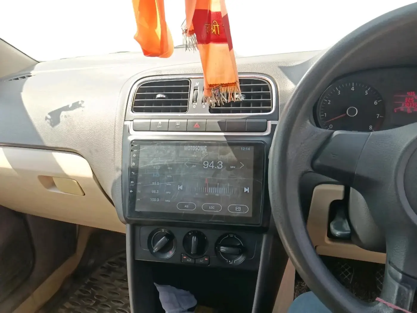 2011 Volkswagen Vento TRENDLINE 1.6, CNG, Manual, 1,78,335 km, interior