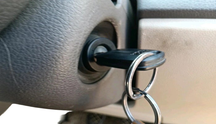 2011 Volkswagen Vento TRENDLINE 1.6, CNG, Manual, 1,78,335 km, interior