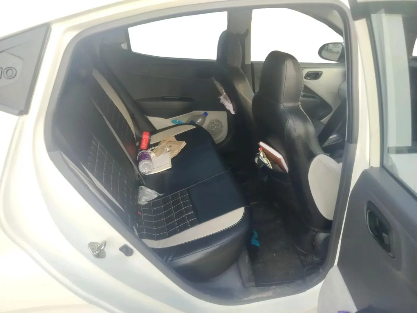2023 Hyundai GRAND I10 NIOS MAGNA 1.2 KAPPA VTVT, Petrol, Manual, 34,790 km, interior