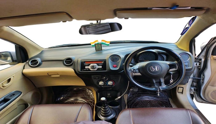 2015 Honda Amaze 1.2L I-VTEC S, Petrol, Manual, 1,11,304 km, interior