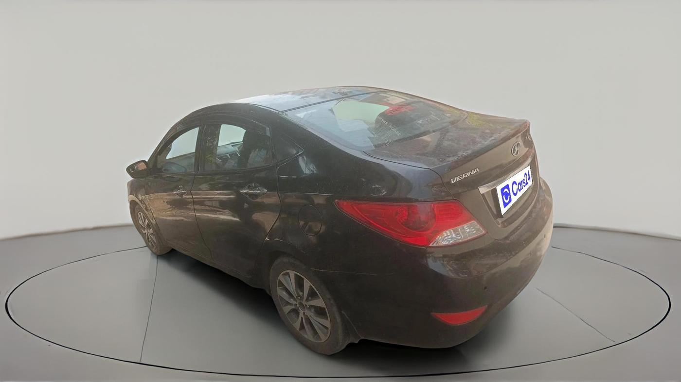 2014 Hyundai Verna FLUIDIC 1.6 CRDI SX OPT, Diesel, Manual, 99,741 km, exterior