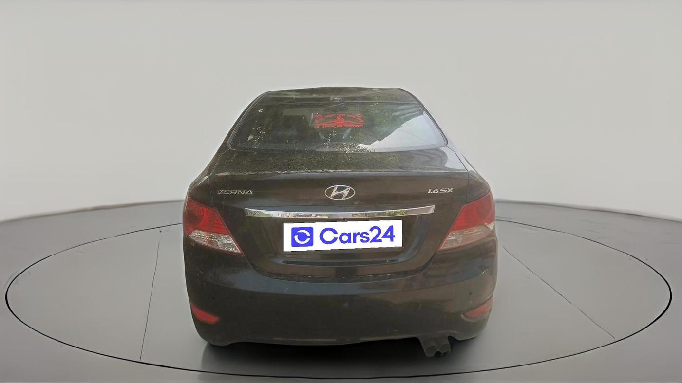 2014 Hyundai Verna FLUIDIC 1.6 CRDI SX OPT, Diesel, Manual, 99,741 km, exterior