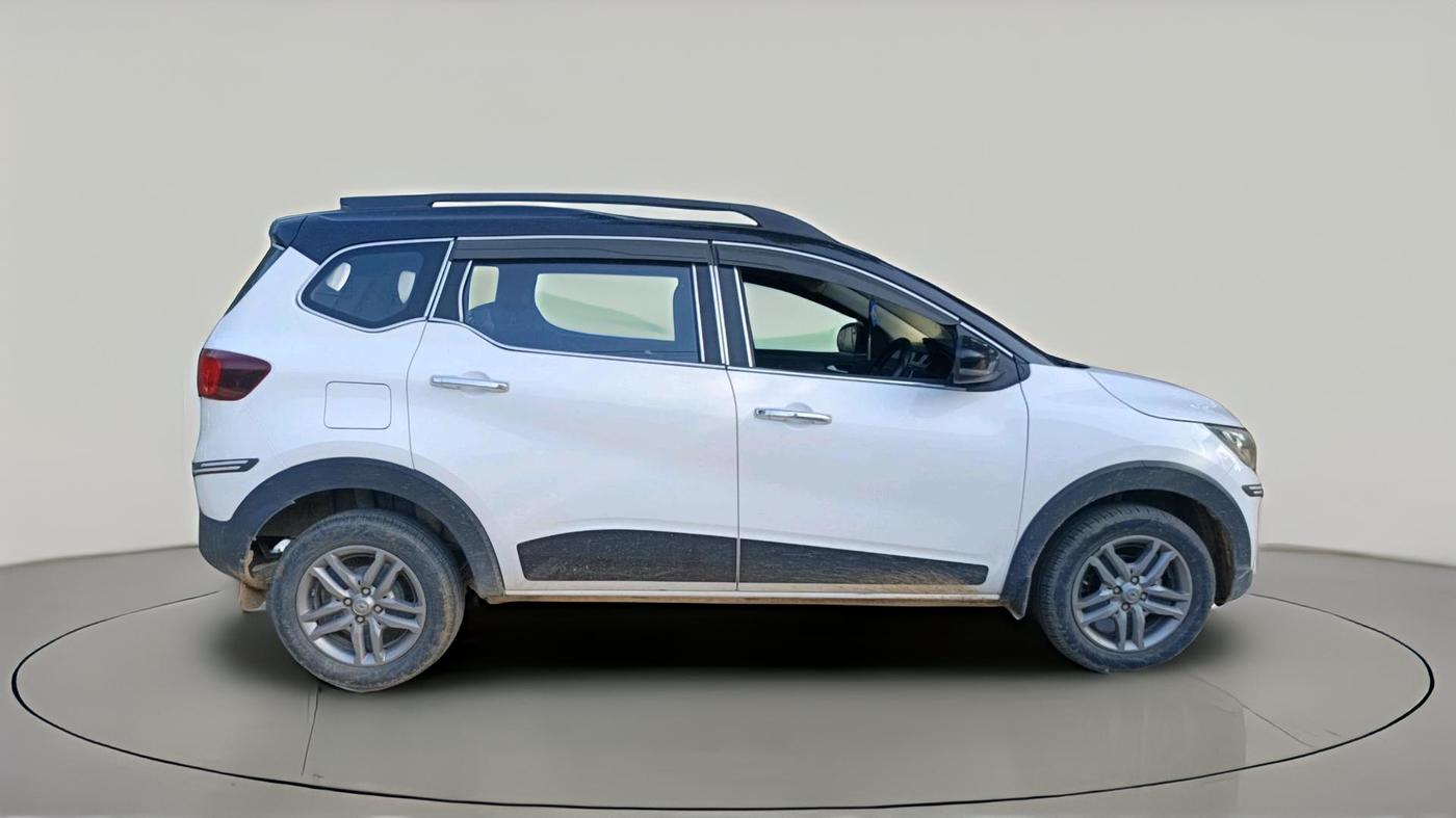 2023 Renault TRIBER RXZ, Petrol, Manual, 37,144 km, exterior