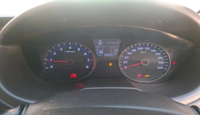 2013 Hyundai i20 ASTA 1.2, Petrol, Manual, 62,965 km, interior