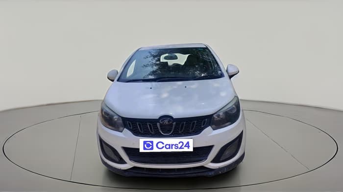 2018 Mahindra MARAZZO M8 7 STR, Diesel, Manual, 1,82,020 km, exterior