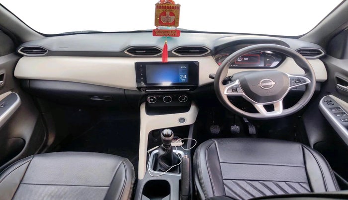 2023 Nissan MAGNITE XV MT, Petrol, Manual, 8,674 km, interior