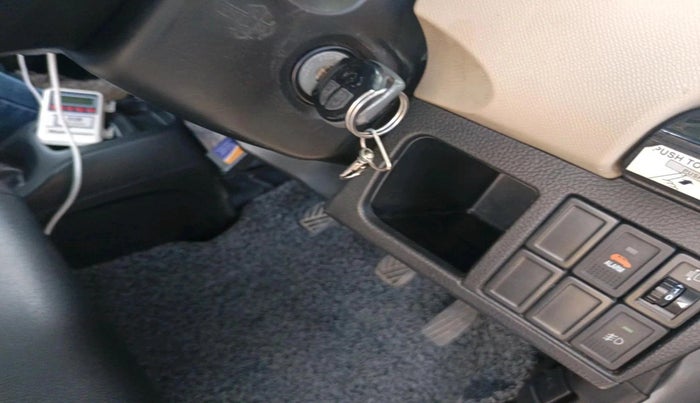 2017 Maruti Wagon R 1.0 VXI, Petrol, Manual, 62,871 km, interior