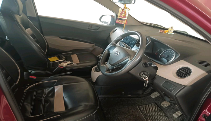 2016 Hyundai Grand i10 MAGNA 1.2 KAPPA VTVT, Petrol, Manual, 1,04,077 km, interior