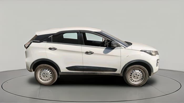 2020 Tata NEXON XE PETROL, Petrol, Manual, 98,164 km, exterior