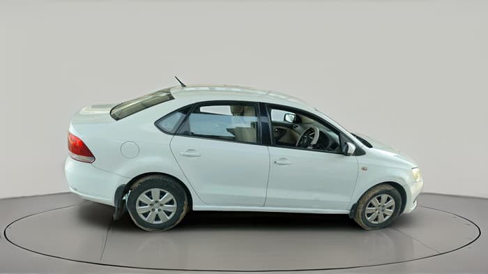 2012 Volkswagen Vento TRENDLINE 1.6, Petrol, Manual, 91,092 km, exterior