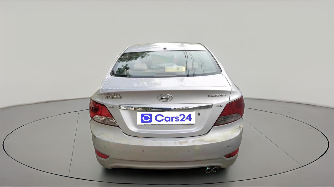 2011 Hyundai Verna FLUIDIC 1.6 VTVT SX, Petrol, Manual, 1,05,362 km, exterior