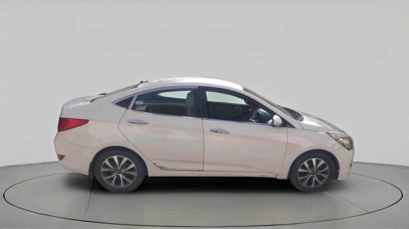 2015 Hyundai Verna 1.6 CRDI SX, Diesel, Manual, 2,19,052 km, exterior