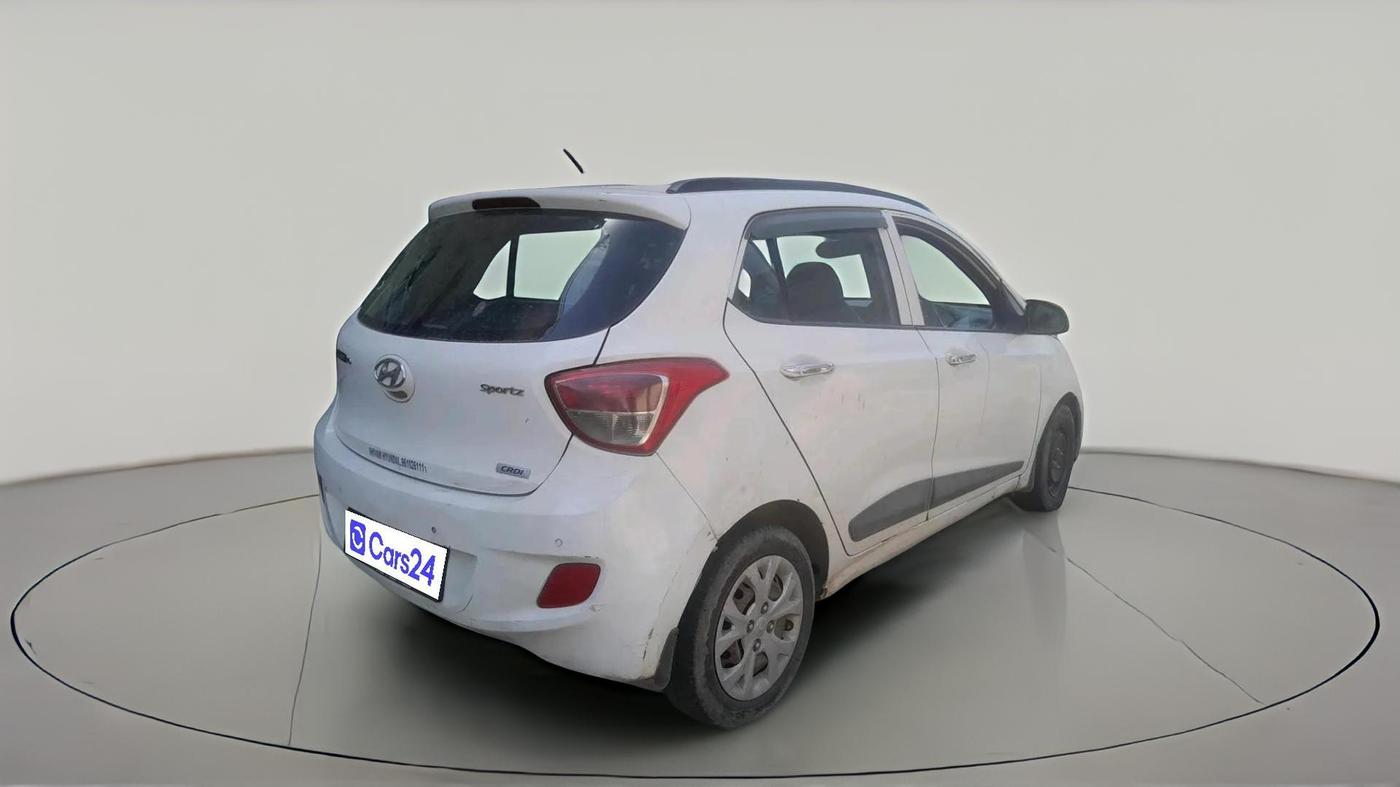 2014 Hyundai Grand i10 SPORTZ 1.1 CRDI, Diesel, Manual, 2,71,638 km, exterior