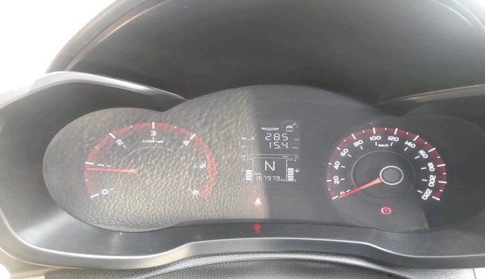 2021 Mahindra XUV300 W4 1.5 DIESEL, Diesel, Manual, 1,57,979 km, interior