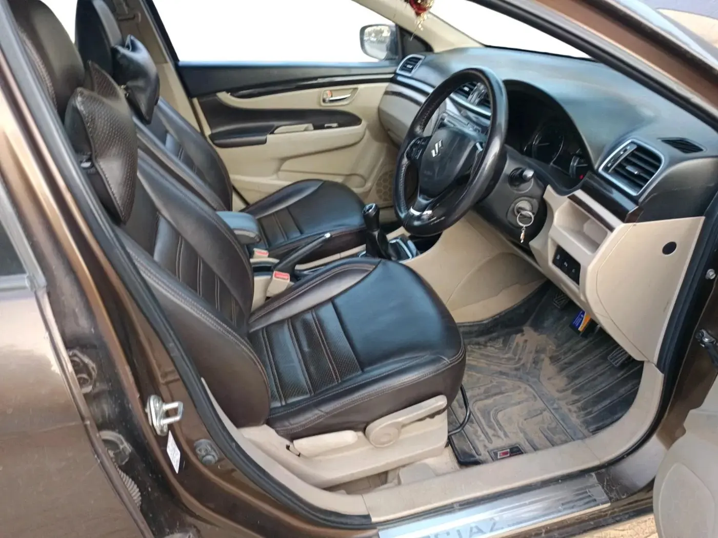2016 Maruti Ciaz VDI+ SHVS, Diesel, Manual, 1,26,605 km, interior