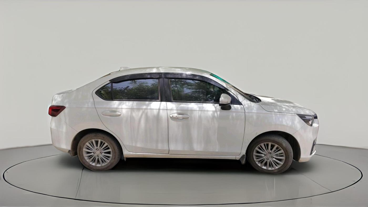 2025 Honda Amaze VX 1.2 Petrol MT, Petrol, Manual, 10,860 km, exterior