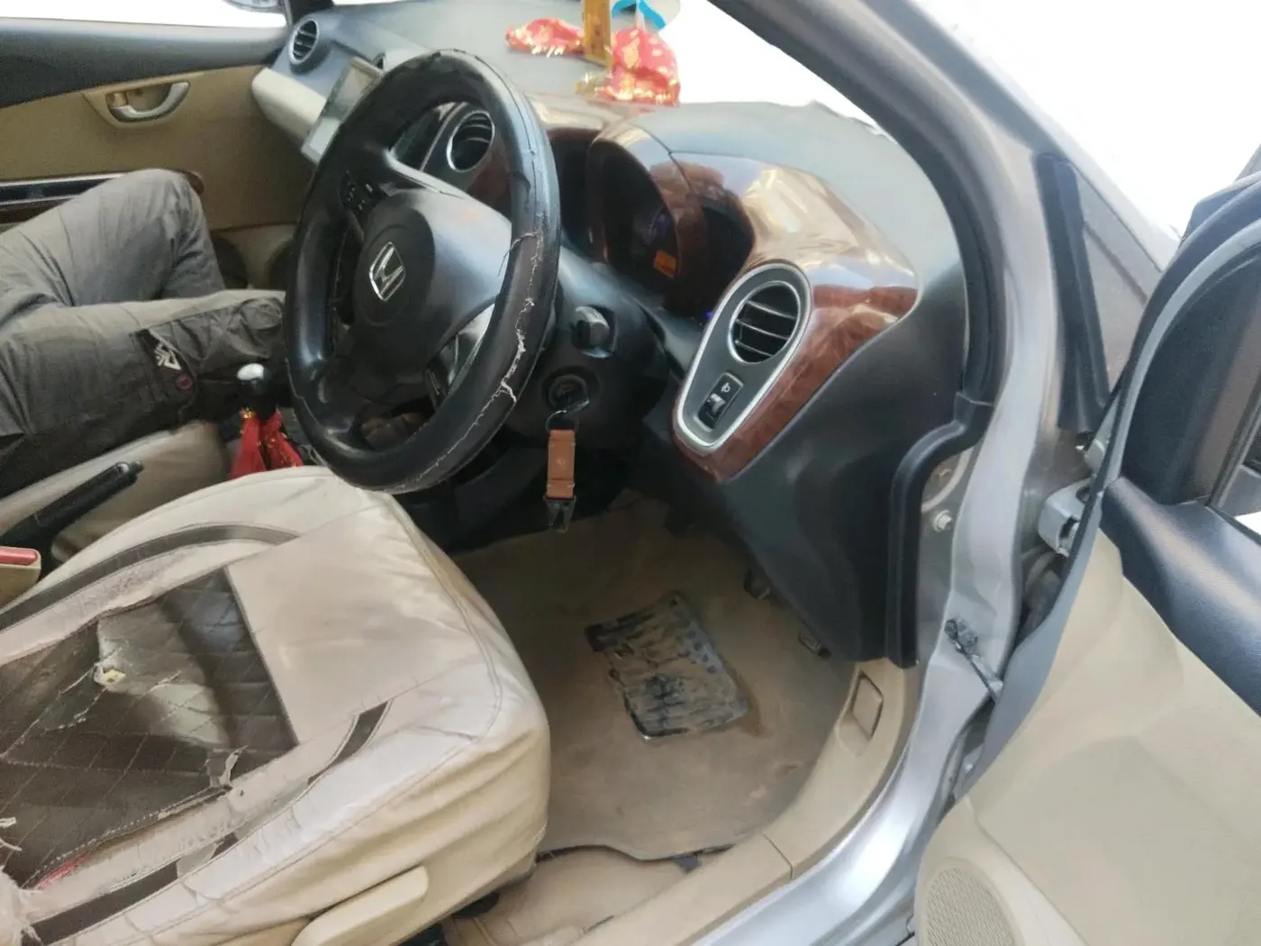2014 Honda Mobilio 1.5L I-DTEC RS(O), Diesel, Manual, 1,49,061 km, interior
