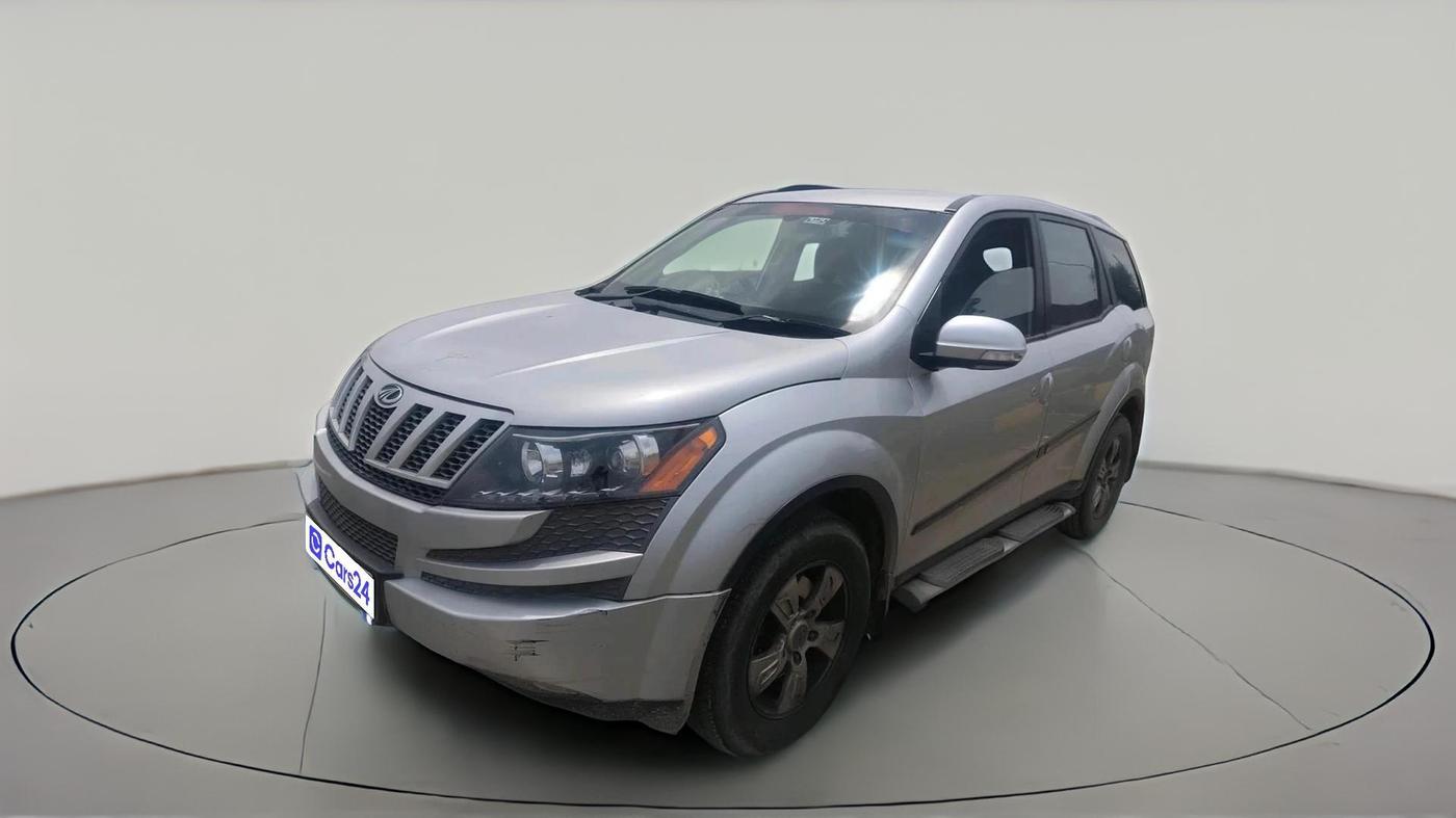 2014 Mahindra XUV500 W8, Diesel, Manual, 1,40,663 km, exterior