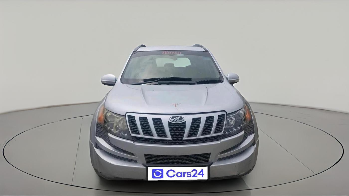 2014 Mahindra XUV500 W8, Diesel, Manual, 1,40,663 km, exterior