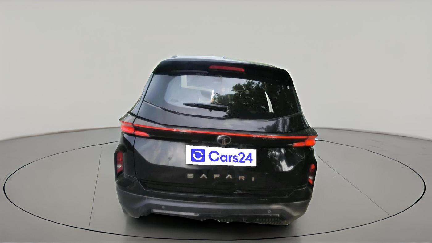 2024 Tata Safari ADVENTURE PLUS DARK EDITION, Diesel, Manual, 70,604 km, exterior